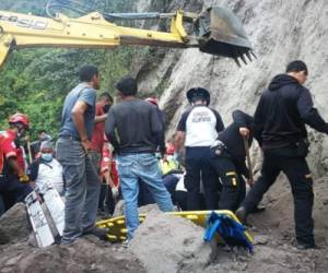 Guatemala tendrá más de lluvia intensa en los próximos dos días, como efectos de la depresión tropical Eta, informó el presidente Alejandro Giammattei.