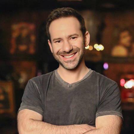 <i>Nacido en Ucrania y criado en Chicago, Radvinsky se licenció en Economía por la Universidad Northwestern, en el estado de Illinois en Estados Unidos. Foto de cortesía</i>