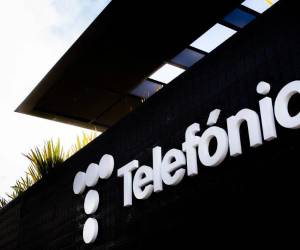 <i>Telefónica había avanzado hacia ese modelo desde 2019 mediante un acuerdo con AT&amp;T para utilizar su red de acceso móvil y reducir progresivamente su propia infraestructura y espectro. Foto de cortesía</i>