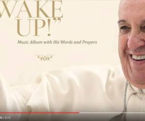 A la juventud a la que instó a 'armar lío' para llevar la palabra de Jesús, ahora el Papa le llegará con su primer album. (Foto: Youtube)