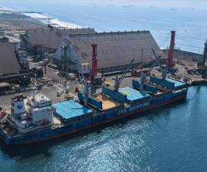<i>A mediano y largo plazo, se proyectan terminales especializadas para contenedores, cruceros y líquidos, además de ampliar el muelle comercial existente. Foto de cortesía</i>
