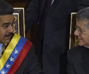 Por primera vez, el gobierno de Maduro admitió que existe una inflación de 108,7% y una contracción económica de 4,5% de enero a septiembre de 2015. (Foto: Agencias)