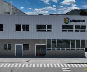 <i>La operación del centro generará 180 empleos directos y otros 50 indirectos vinculados al transporte, consolidándose como una inversión que también aporta al desarrollo económico y laboral de la región. Foto de cortesía</i>