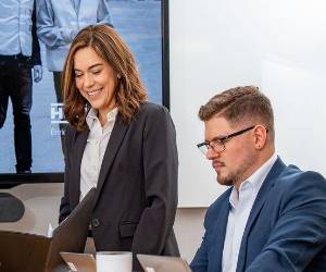<i>Huntsman busca profesionales con formación en negocios, cadena de suministro, ingeniería o finanzas, con habilidades analíticas, enfoque en el cliente y capacidad de trabajar en un entorno global y dinámico. Foto de cortesía</i>
