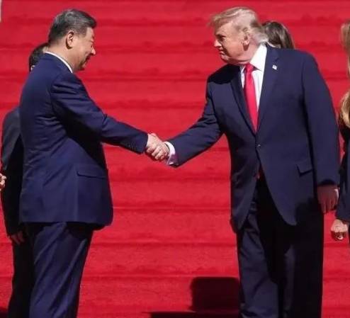 <i>Xi Jingping y Donald Trump avanzaron en abrir espacios de cooperación para dos áreas estratégicas: comerio e IA. (Foto: EFE)</i>