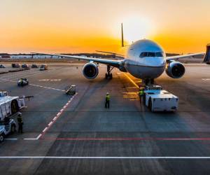 Nuevo aeropuerto internacional de Ciudad de México inicia operaciones