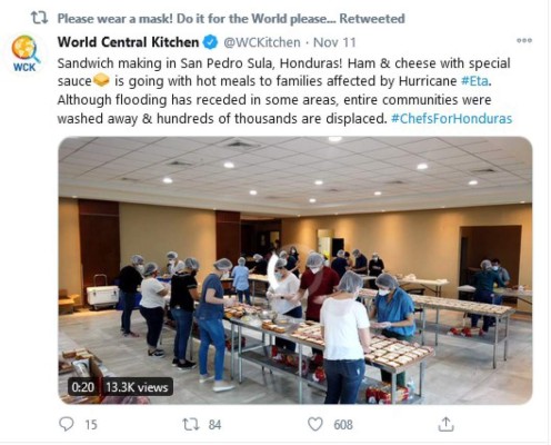 Chef José Andrés Puerta cocina para los afectados por Eta en Guatemala y Honduras