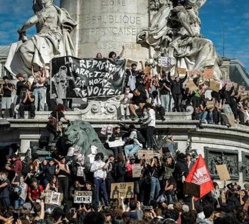 <i>Francia vive una fuerte tensión entre deuda, ajuste y demandas sociales. El mundo mira hacia allá para ver si el gobierno francés logra resolver la encrucijada. De lo contrario se endurecerá el financiamiento en toda Europa. (Foto: Agencia FP)</i>