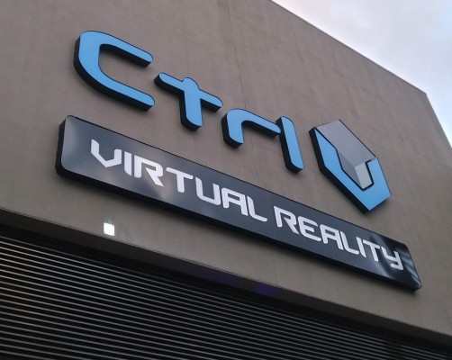 Cómo funciona el Primer Arcade de Juegos de Realidad Virtual en Costa Rica