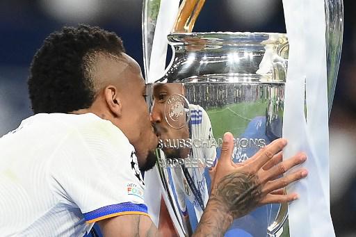 Caos en los accesos al Stade de France e ‘intrusos’ dispuestos a todo