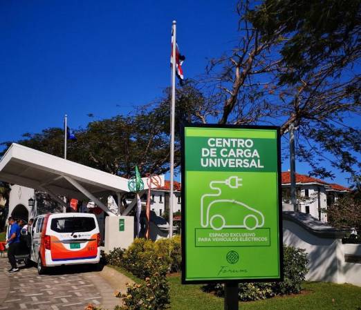 Costa Rica estrena primer centro de carga universal para vehículos eléctricos