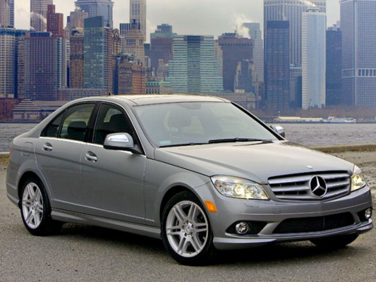 Los 8 autos de lujo más peligrosos del mundo