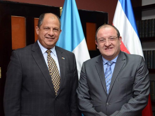 Gira de Luis Guillermo Solís, presidente electo de Costa Rica, por Centroamérica y el Caribe.