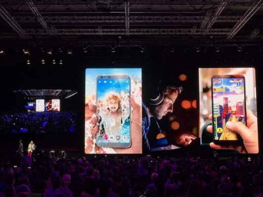 LG se despide de los modulares y reinventa su línea G