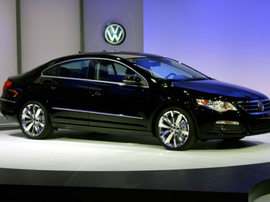 Los 8 autos de lujo más peligrosos del mundo