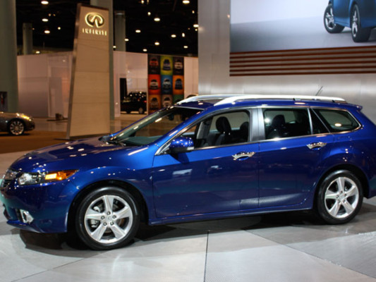 Los 8 autos de lujo más peligrosos del mundo