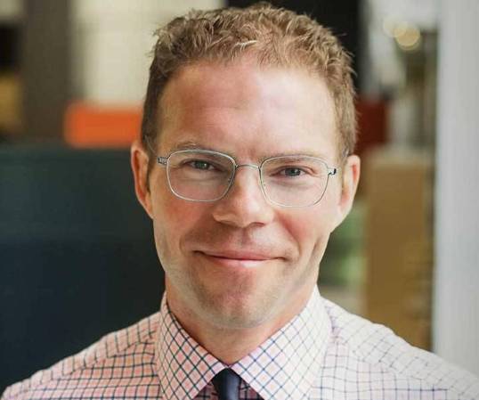 La verdadera innovación no es la tecnología, sino cómo utilizarla y cómo imaginar un nuevo tipo de ciudad asegura Greg Lindsay. (Foto: Cortesía)