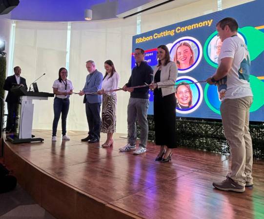 <i>El equipo de Databricks en Costa Rica crece hasta alcanzar aproximadamente 200 empleados y planea crear 100 empleos adicionales antes de finalizar 2025.</i>