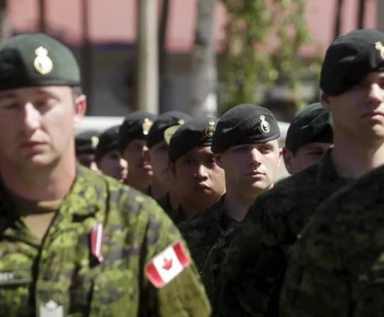 <i>En las hipótesis de Canadá pesan las numerosas ocasiones en las que Trump manifestó su interés en anexionar Canadá y convertirlo en el Estado 51 de EE.UU. (Foto: EFE)</i>