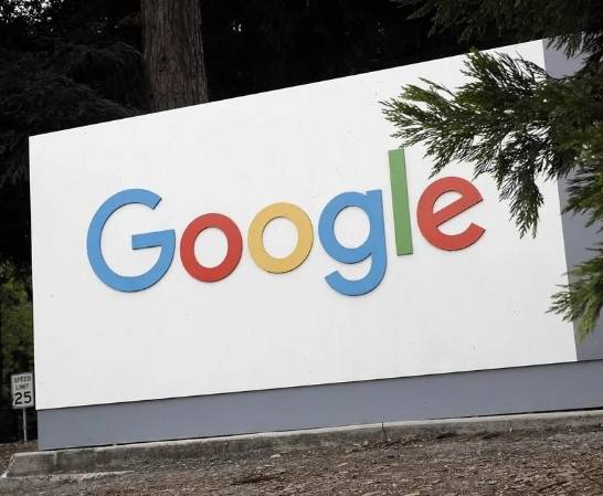 “Las principales instituciones implicadas en operaciones terroristas serán objetivos legítimos para nosotros”, dijo el régimen iraní al anticipar que podría atacar a las tecnológicas radicadas en Oriente Medio. (Foto: EFE)