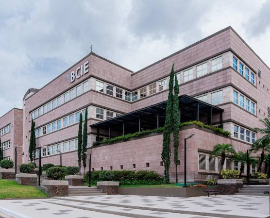 Más allá del aumento de capital, las decisiones adoptadas por la Asamblea de Gobernadores representan un paso estratégico para consolidar al BCIE como una institución multilateral más sólida, transparente y con mayor capacidad para movilizar inversiones destinadas al desarrollo e integración regional. (Foto: Cortesia)