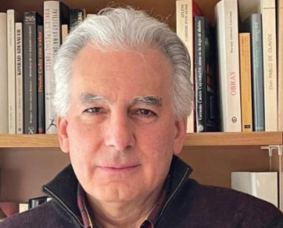<i>Agradezco profundamente a la presidenta de la República, Keiko Fujimori, por la alta confianza que ha depositado en mí, expresó Vargas Llosa. (Foto: Archivo)</i>
