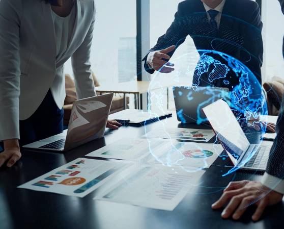 <i>La atracción de capital abre una oportunidad. Su contribución más duradera se reconoce cuando deja empresas locales más competitivas, trabajadores mejor preparados. (Foto: Shuttterstock)</i>