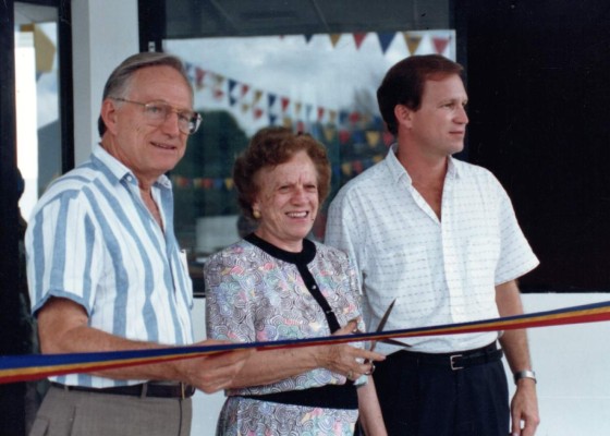 El salvadoreño Grupo Poma alcanza el hito de su primer centenario