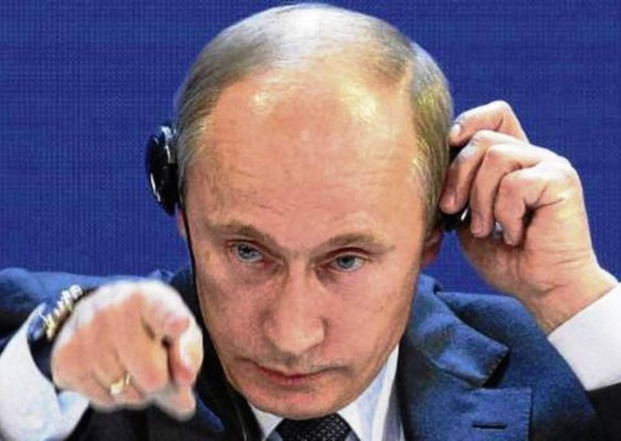 'Hoy vamos a crear juntos un poderoso y atractivo centro de desarrollo económico', afirmó el primer ministro ruso, Vladimir Putin.