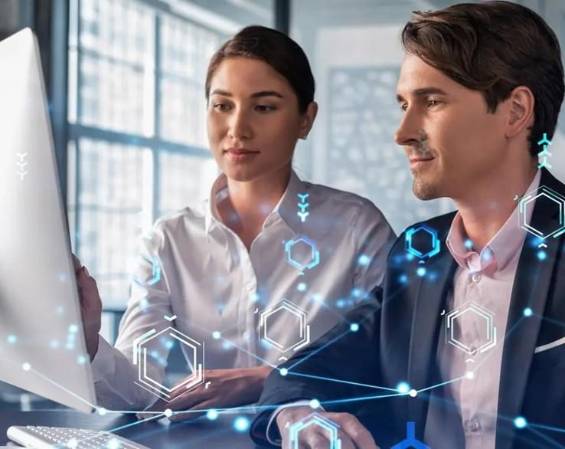 <i>De acuerdo con el informe, las inversiones en soluciones de navegación crecerían un 71 %, mientras que las herramientas tecnológicas enfocadas en beneficios aumentarían un 63 % en los próximos años. Foto de iStock</i>