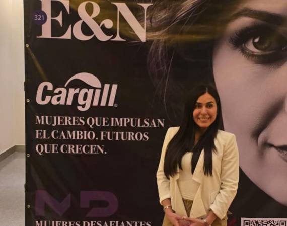El Centro de Convenciones de Costa Rica acogió en la tarde del 15 de octubre el evento ‘Mujeres desafiantes de la década’, la gran fiesta de E&amp;N que reconoce el trabajo de las mujeres centroamericanas al desarrollo de la región, visibilizando el liderazgo femenino en el Istmo y promoviendo una agenda de equidad absolutamente necesaria.