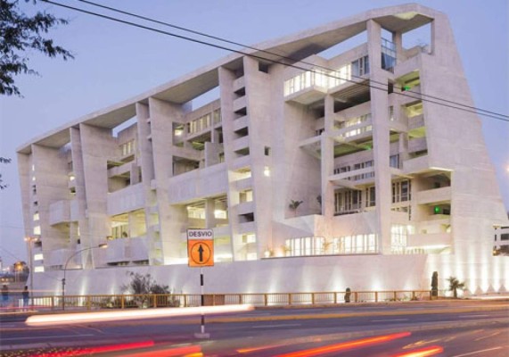 Este edificio es conocido como el 'Machu Picchu moderno'