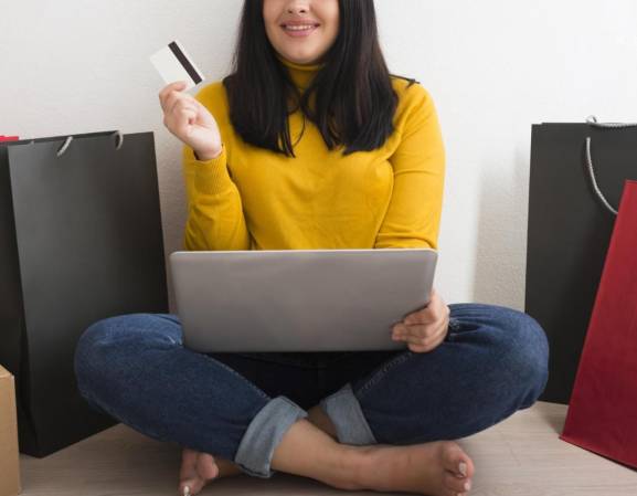 <i>Millones de personas en todo el mundo esperan el 11 de noviembre para aprovechar ofertas especiales, convirtiéndolo en un día único de compras y celebración. FOTO REFERENCIA</i>