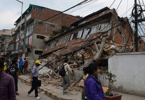 Terremoto de 7,9 en Nepal y otros 49 países