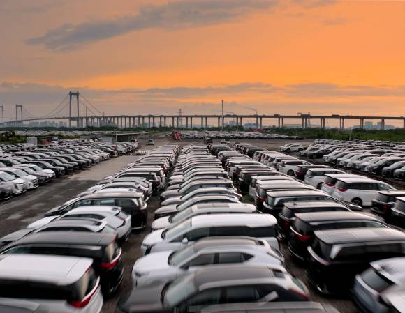 <i> La declaración propone plataformas de cooperación para cinco áreas iniciales: automóviles y vehículos eléctricos, baterías, productos químicos, semiconductores de tecnologías maduras y paneles solares. (Foto: Shutterstock)</i>