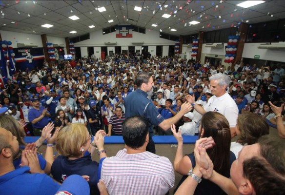 Javier Simán, el industrial que busca convertirse en la carta ganadora de la derecha salvadoreña