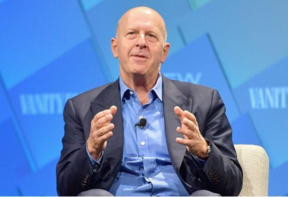 El traje y la corbata ahora son opcionales para empleados de Goldman Sachs