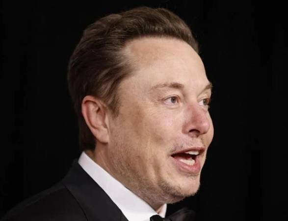 El hombre más rico del mundo declaró por segundo día en una corte federal en Oakland (California) en una batalla legal que inició en 2024 contra la empresa matriz de ChatGPT, sus cofundadores Sam Altman y Greg Brockman. (Foto: EFE)