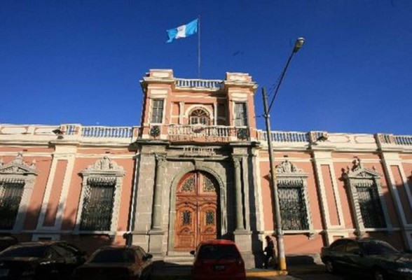 Guatemala: mucho apuro por hacer campaña electoral