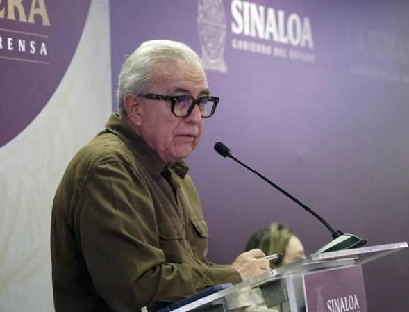Gobernador de Sinaloa acusado por EE.UU. deja temporalmente el cargo