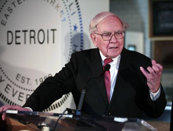 <i>Warren Buffett, Chairman and CEO of Berkshire Hathaway FOTO Bill Pugliano/Getty Images/AFP</i>