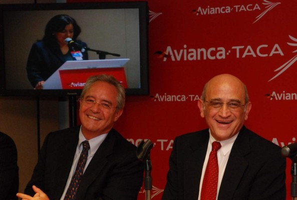 Efromovich critica presencia de Kriete en Volaris y en Avianca