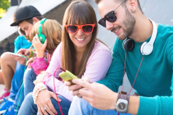 Cómo piensan los ‘Millenials’ al comprar (en línea… Y ‘offline’)