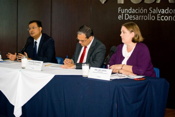 FUSADES alertó sobre estancamiento de economía salvadoreña