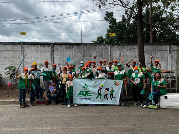 <i>Estas iniciativas forman parte de su estrategia de sostenibilidad y responsabilidad social, al integrar el trabajo voluntario con proyectos de desarrollo comunitario de largo plazo. Foto de cortesía</i>