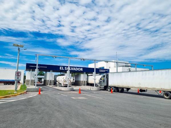 <i>Además de concentrar casi la mitad del PIB regional, el Triángulo Norte abarca el 57 % del territorio centroamericano. Foto de archivo</i>