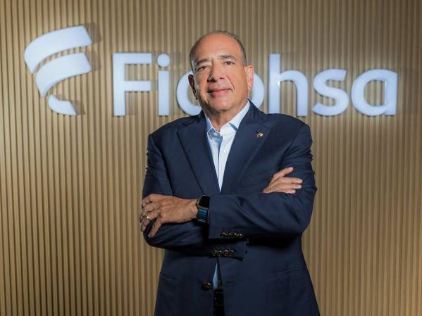 Camilo Atala, Presidente de Grupo Ficohsa