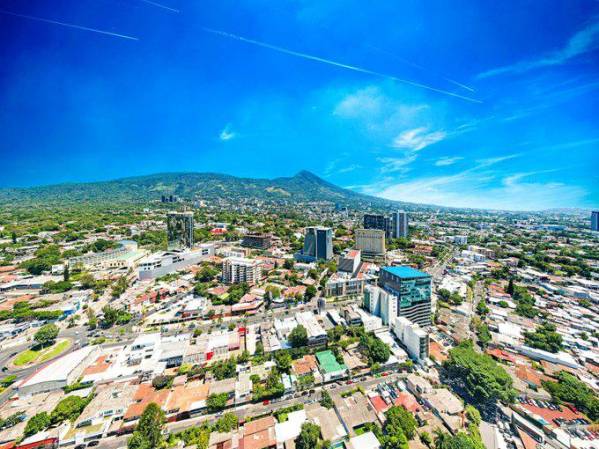 Inversionistas piden una mayor certeza jurídica en El Salvador