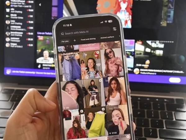 Los influencers que contravengan la normativa podrían exponerse a ser expulsados del país. (Foto: EFE)