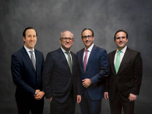 Rodrigo Zamora Terán; Roberto Zamora Llanes, Presidente Ejecutivo Grupo LAFISE: Roberto Zamora Terán: Diego Zamora Terán, Directores Ejecutivos de Grupo LAFISE.
